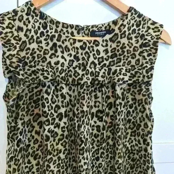 Premise Leopard Sleeveless Top - Picture 3 of 4